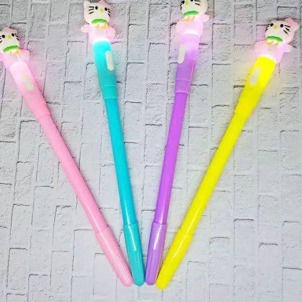 

12pcs Terlaris Lusinan Bulpen Gel karakter emoticon ゆ