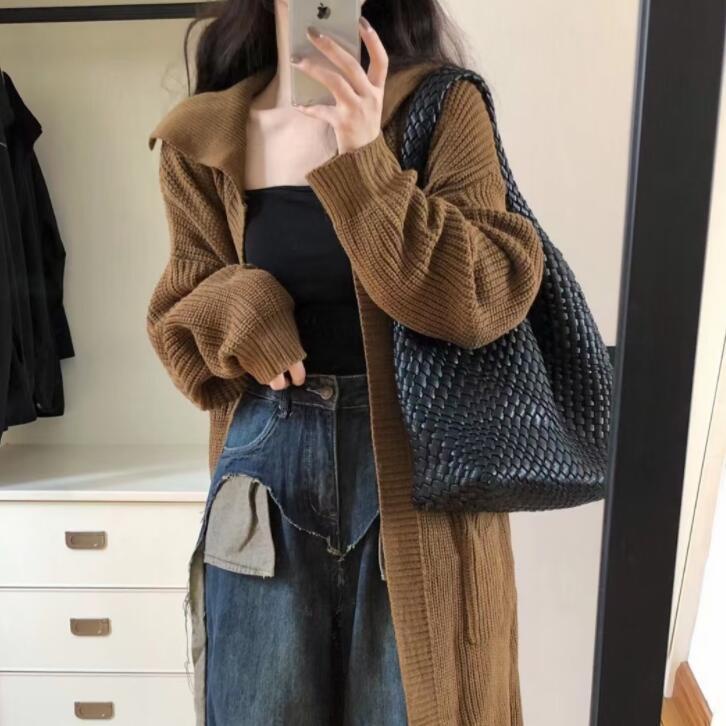 Jeans Suhao, pakaian wanita, pakaian berbahan dasar teh dan susu, satu set lengkap dengan sweter, setelan one-piece berbahan dasar garam, high-end, wewangian kecil