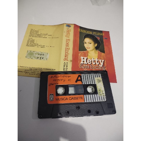 kaset pita hetty koes endang / kroncong pilihan