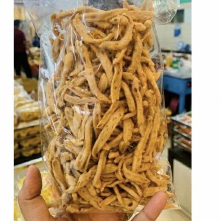 

(I-2-T✓) Kue Bawang 750g Oleh-oleh Khas Padang/Kue Bawang Gunting Jadul Khas Padang amanah