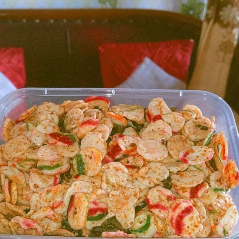 

Seblak Kering PEDAS Daun Jeruk