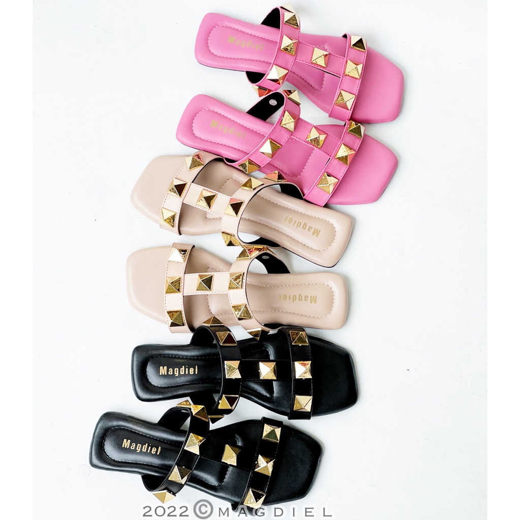 Yoppy Flat Sandal Wanita - Lyodra