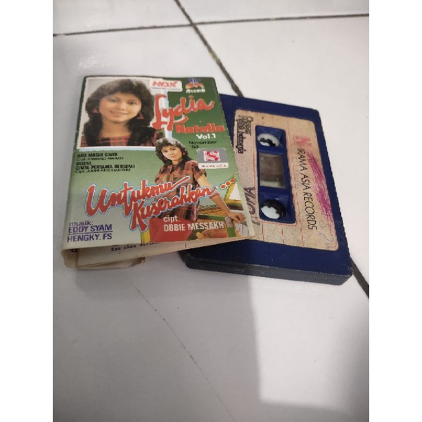 kaset pita lydia natalia / untukmu kuserahkan