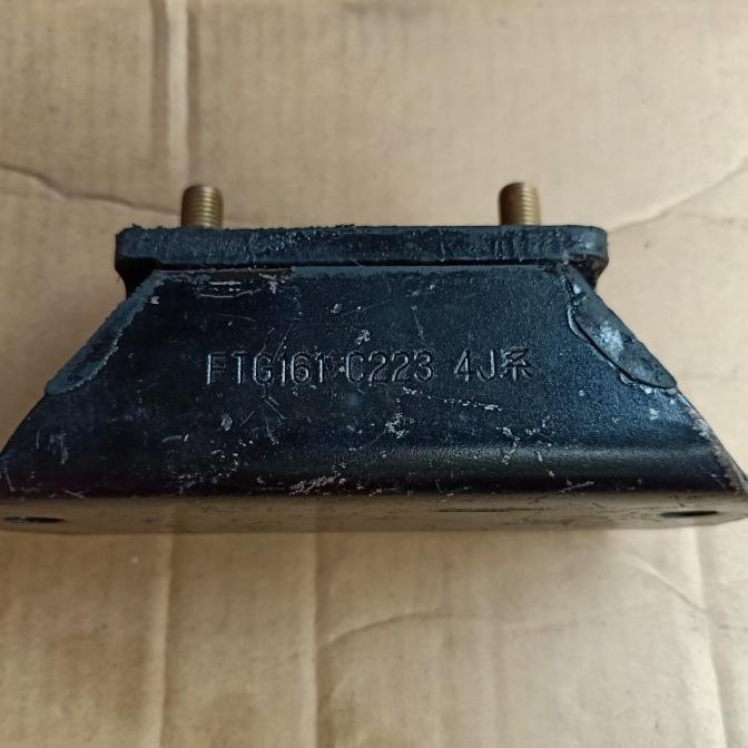 Transmisi Mounting Isuzu Panther 2.5 Original Lelangan