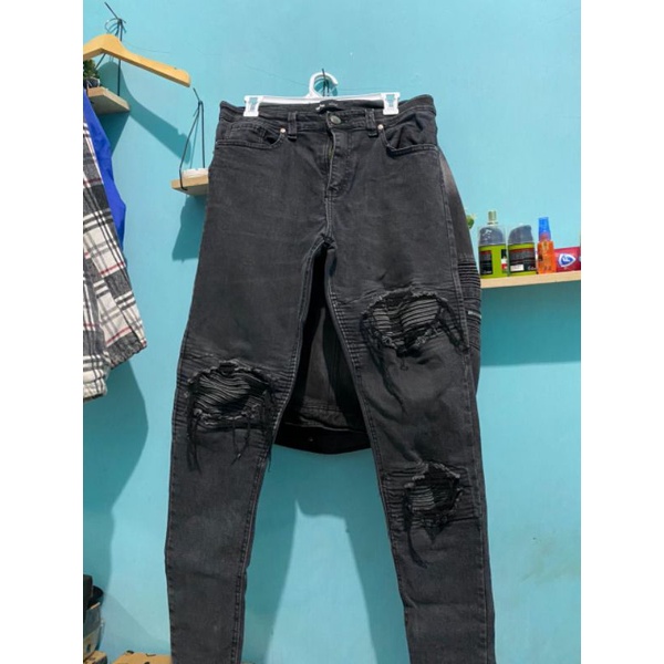 uprise second size 30