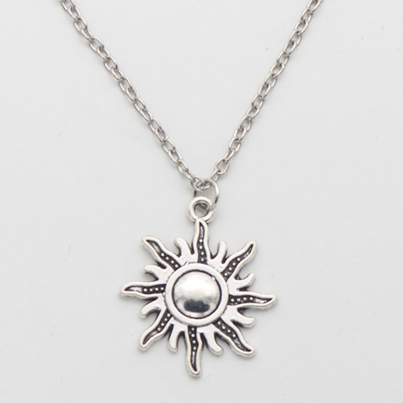 Antik Warna Perak Matahari Bulan Liontin Kalung Pecinta Retro Pendek Rantai Choker Kalung Teman Wanita Fashion Perhiasan