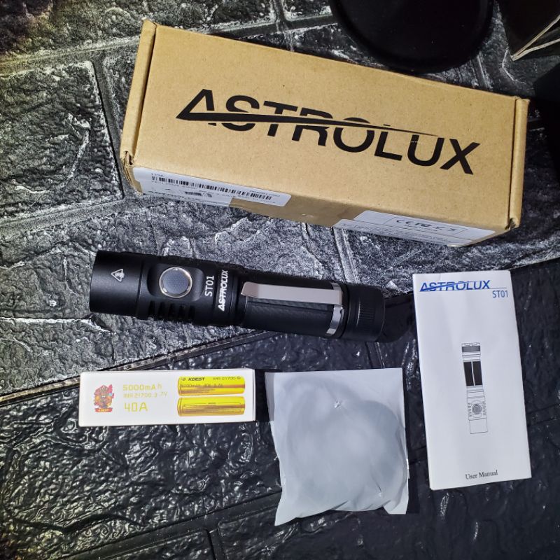 Original Astrolux ST01 XHP50.2 bonus baterai paket lengkap