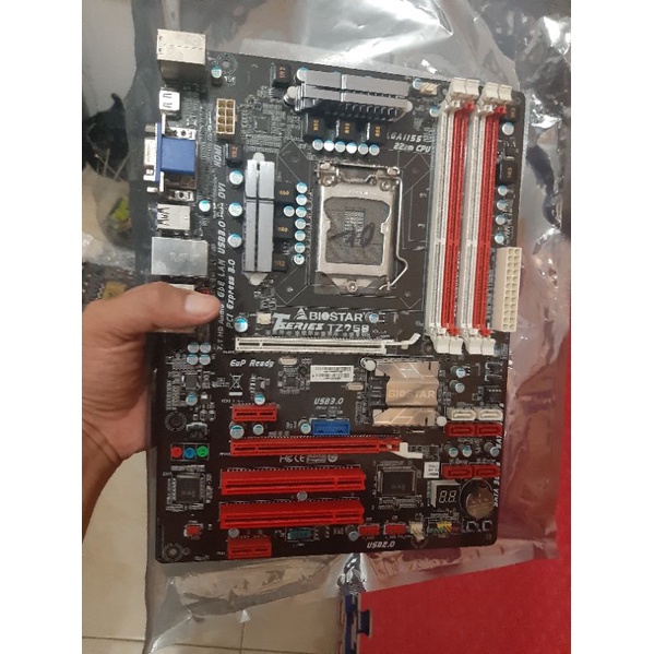 Mainboard LGA 1155 BIOSTAR Z77 Z75