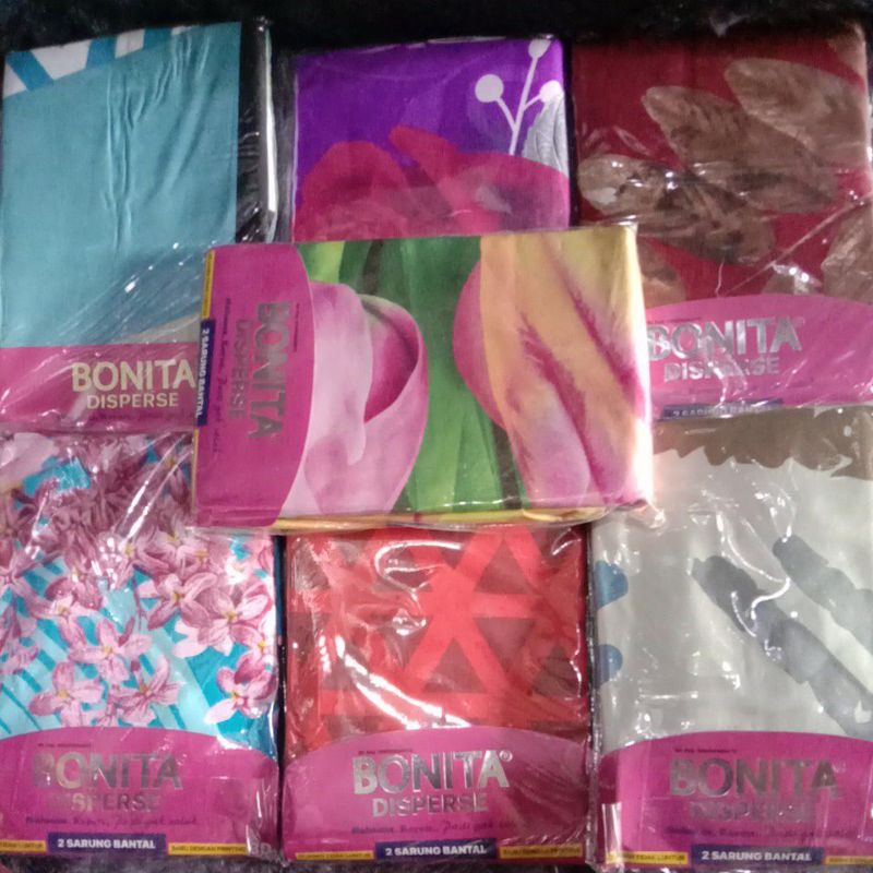 Bonita Sarung Bantal Isi 2