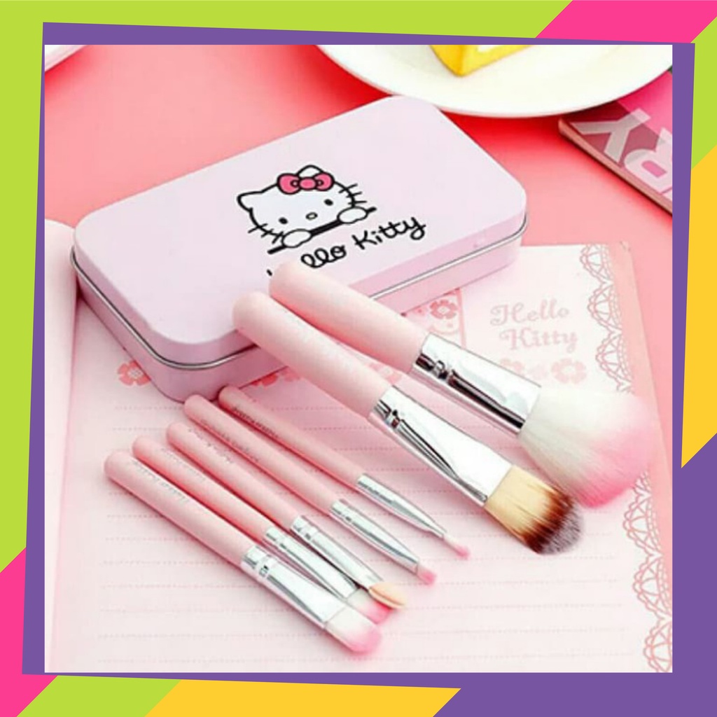 1834 / Kuas make up 7 In 1 Hello Kitty / Make up tools import / Make up brush