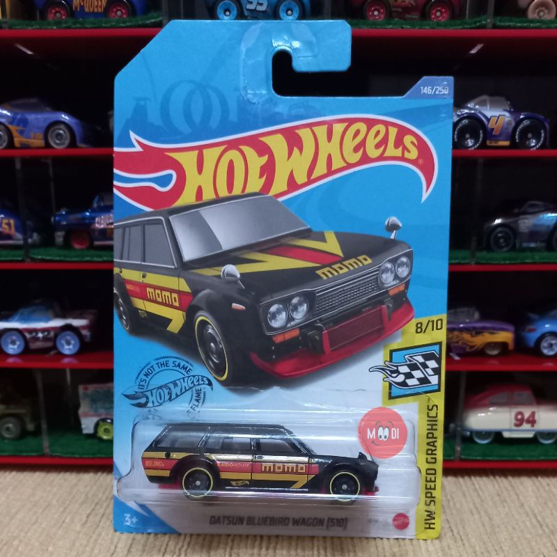 Hot Wheels 71 Datsun Bluebird 510 Wagon momo hitam