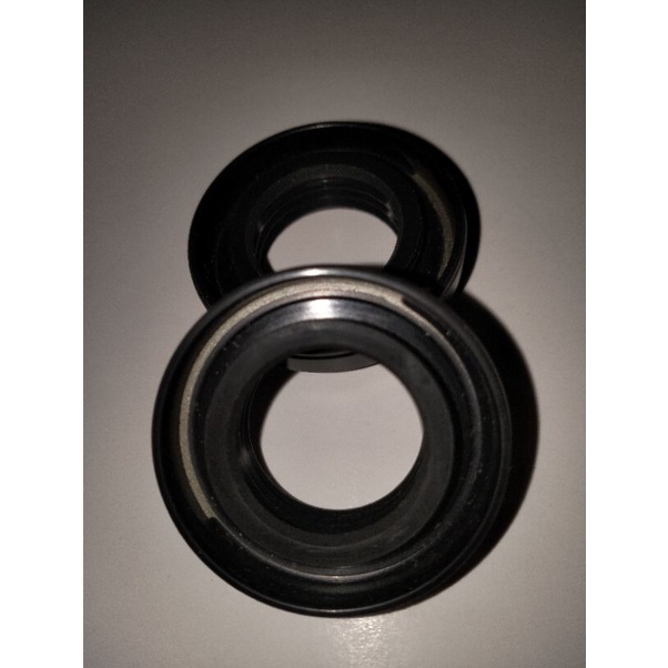 Seal Roda depan Honda Vario Beat Supra x 125 karisma ORI