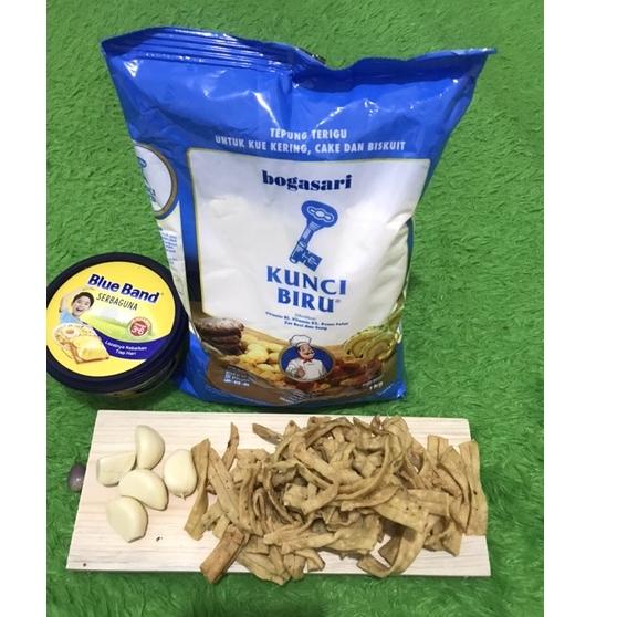 

{B-17}♔✎ kue bawang padang/keripik bawang 500/750gram pasti dikirim