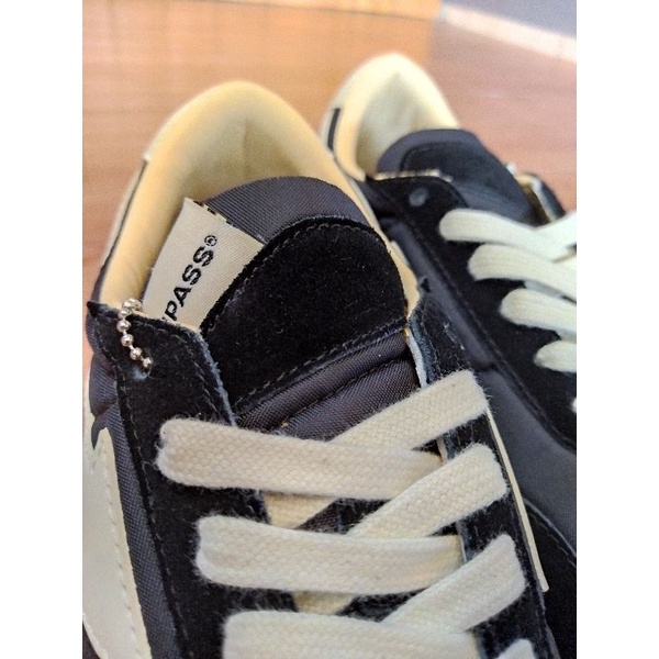 Compass Velocity Black White - Sepatu Sneakers
