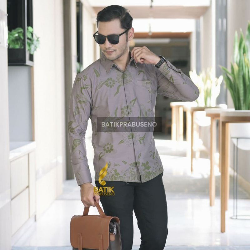 Batik Pria Lengan Panjang Slimfit Modern Lengan Panjang / Kemeja Baju Batik Pria Lengan Panjang Premium Slimfit Bahan Katun Solo