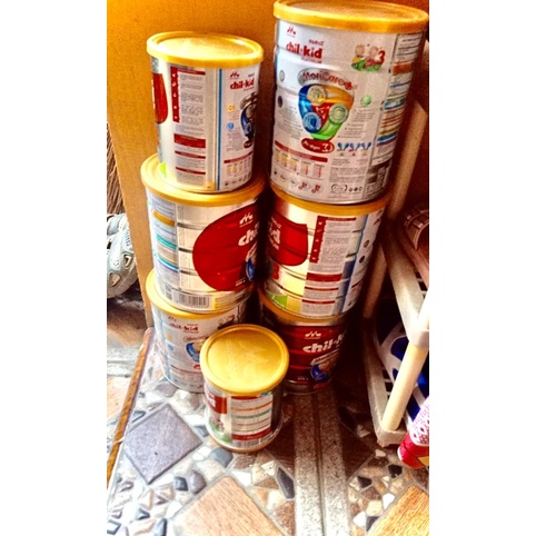 Kaleng Bekas Susu Morinaga (besar/sedang)