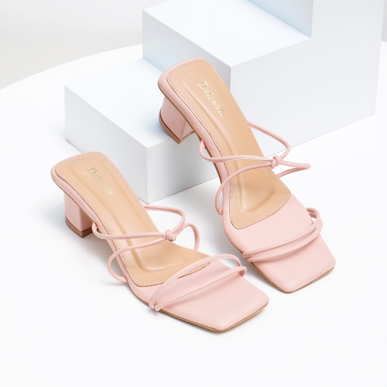 Deliwafa  - [Sandal Wanita] Derra Heels