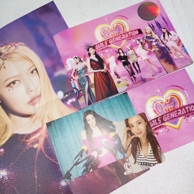 ALBUM SNSD FOREVER 1 Standard version (UNSEALED)