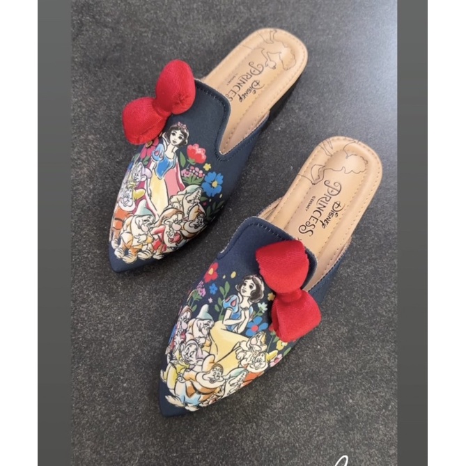 ittaherl snow white size 35-41 flatshoes. katnis size 37,38 41 redi . 36 37 38 39 40 41 42 mules sli