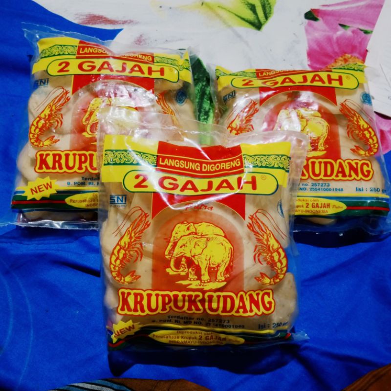 

TWINS PACK(2 bungkus)KERUPUK UDANG MENTAH cap GAJAH/KERUPUK KERIPIK/MAKANAN RINGAN/CAMILAN