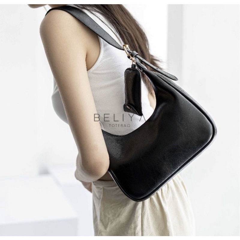 Beliya Reni Shoulder Bag (Hitam)