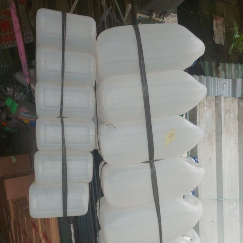 Jerigen 5 liter-jerigen minyak-jerigen air-jerigen second
