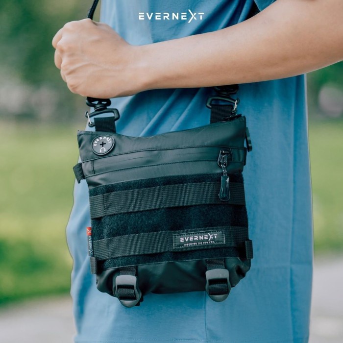 tas selempang pria  Sling Bag Tactical Pria Tas Selempang Cowok Keren Branded Anti Air(N9D1) Gratis 