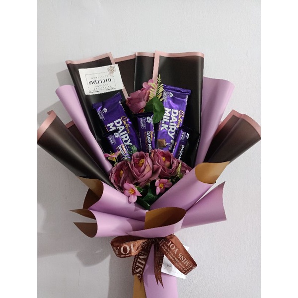 

Bouquet Jajan Snack Wisuda Ulangtahun Birthday Gift Valentine