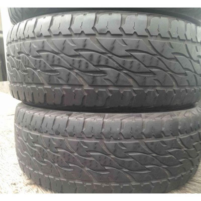 Ban mobil ring 18 ,ban mobil merk Bridgestone HT Ring 265/60 18