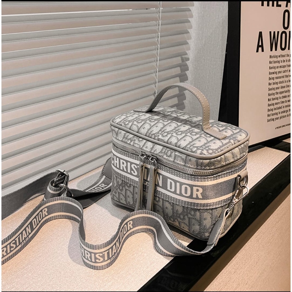 7375 DR Vanity Bag ♡Free Sarung+BubbleWrap♡