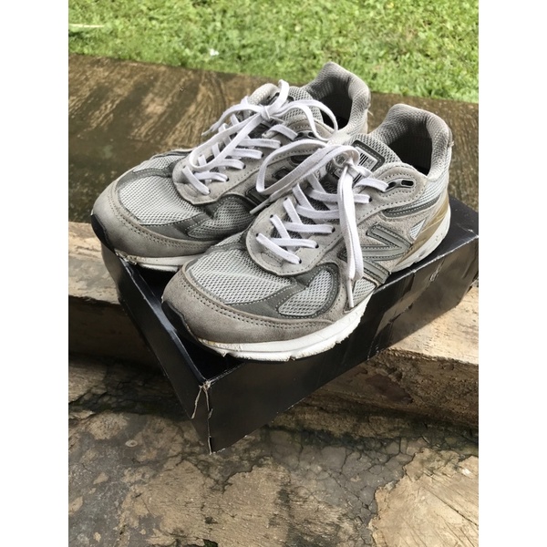 NB 990v4 Grey sz 40.5