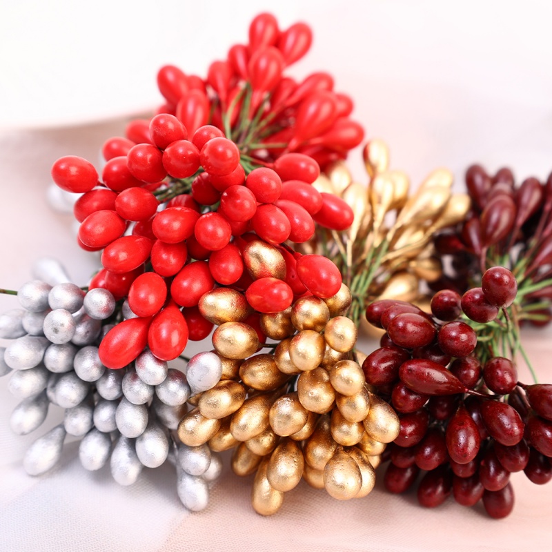 50pcs Artificial Red Golden Berries Fleksibel 2kepala Berry Bunch Xmas Tree Wreath DIY Ornamen Tahun Baru Natal Dekorasi Pesta Pernikahan