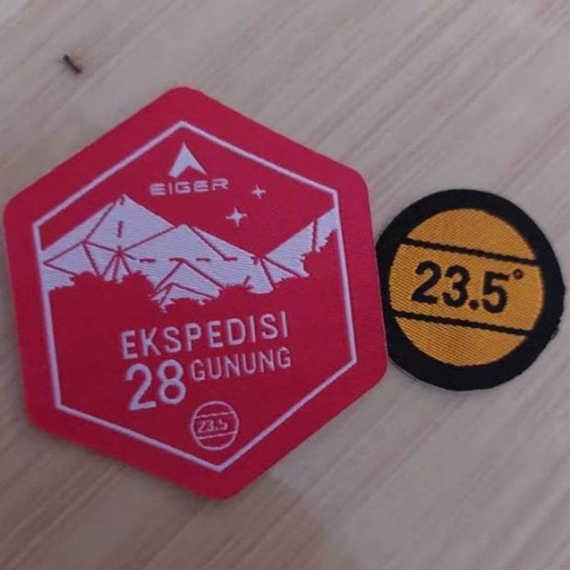 PATCH Emblem expedisi28 gunung x28