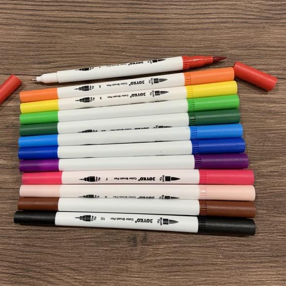 

Paket Hemat Joyko Brush Pen 12 Warna Brush + Pen CLP-06 SET