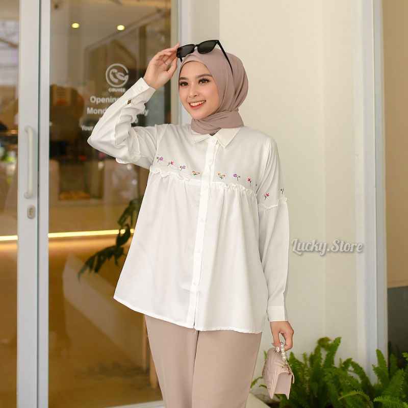 CHARLA BLOUSE RENDA