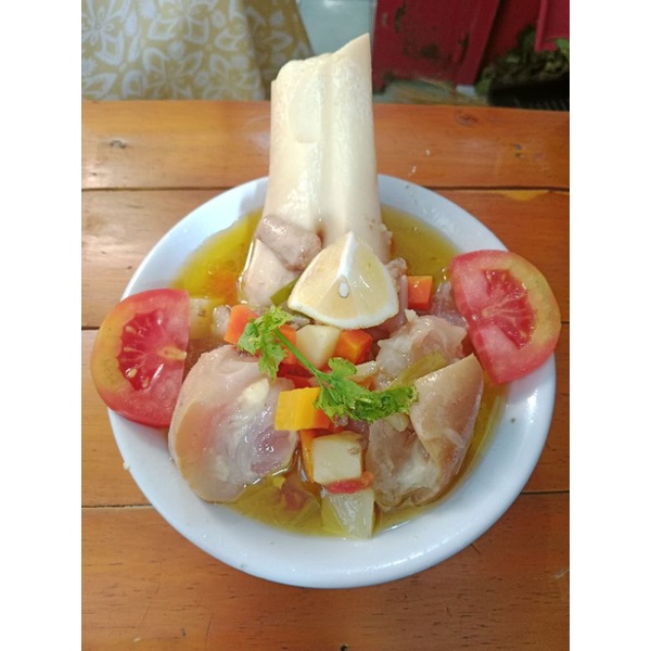 

Sop Kaki Sapi Dari Kebuli Lesta