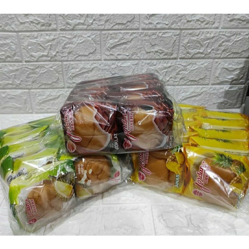 

ROTI JORDAN ISI 10 pcs