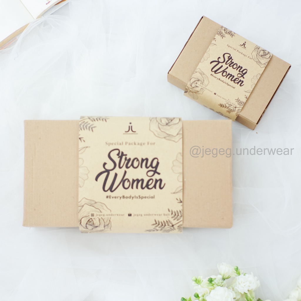 

BOX GIFT PEMBUNGKUS KADO KOTAK PEMBUNGKUS KADO KARDUS JEGEG UNDERWEAR