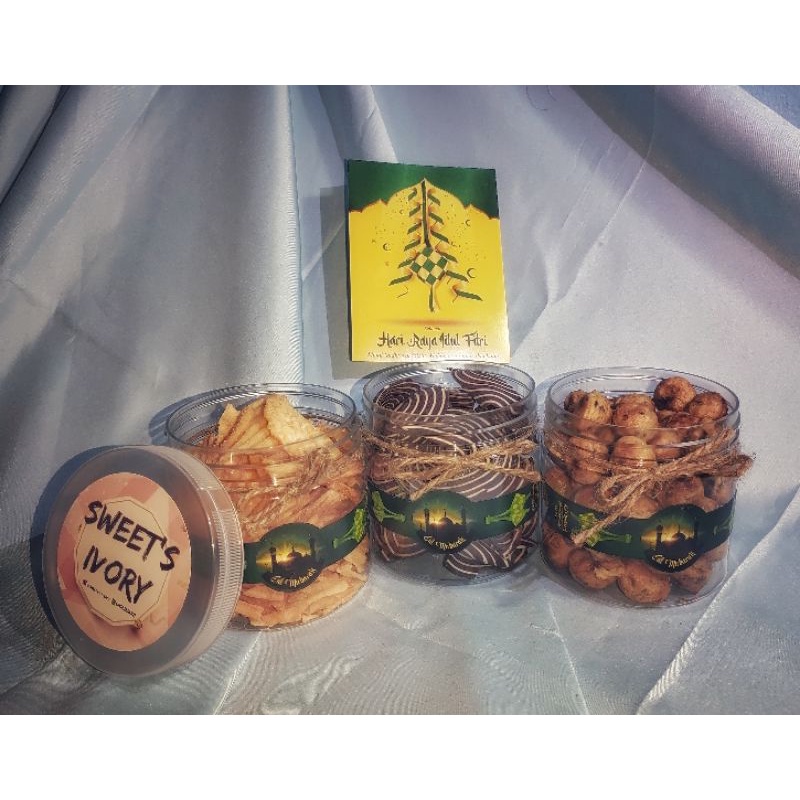 

HAMPERS LEBARAN