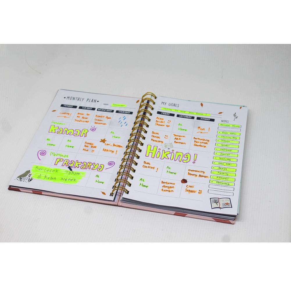 

[PRODUK AGMGS] Planner Book 2022 2023 / Agenda / Notebook / Journal / General Planner / Weekly / Daily / Monthly TCT