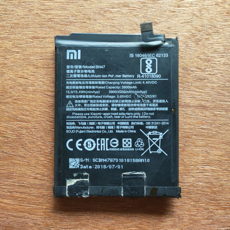 Baterai Xiaomi Redmi 6 pro / Mi a2 Lite BN47 Original copotan