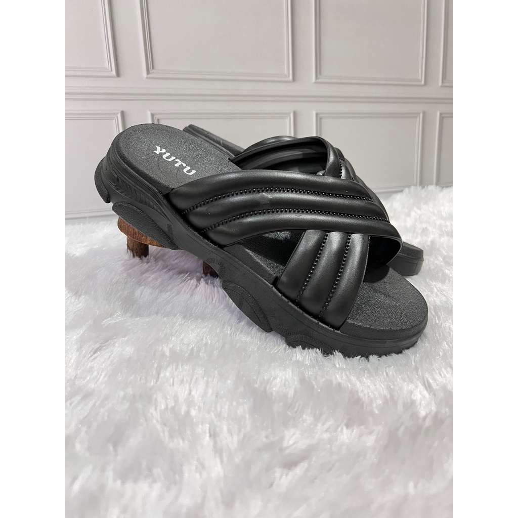 YT-9102-7 Sandal Wanita Selop Hak Tebal Kekinian / Sandal Karet Korean Style Trendy Merek Yutu Ukuran 37-41
