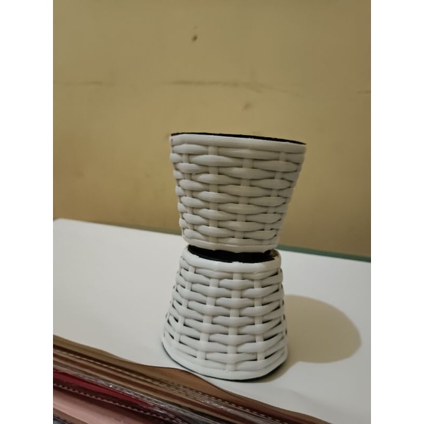 pot anyaman bulat uk 10 cm