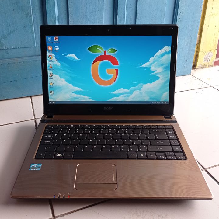 Laptop Acer 4352 Intel Core i5-2430M SSD 128GB RAM 8GB Win 10 Bekas