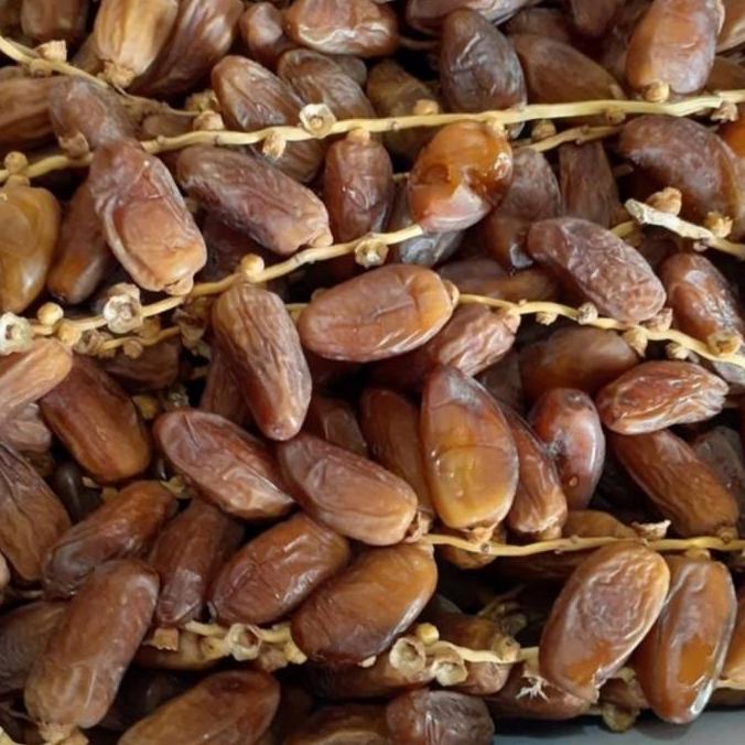 

PROMO KURMA TANGKAI ALGERIA 5KG BEST SELLER RER69464S