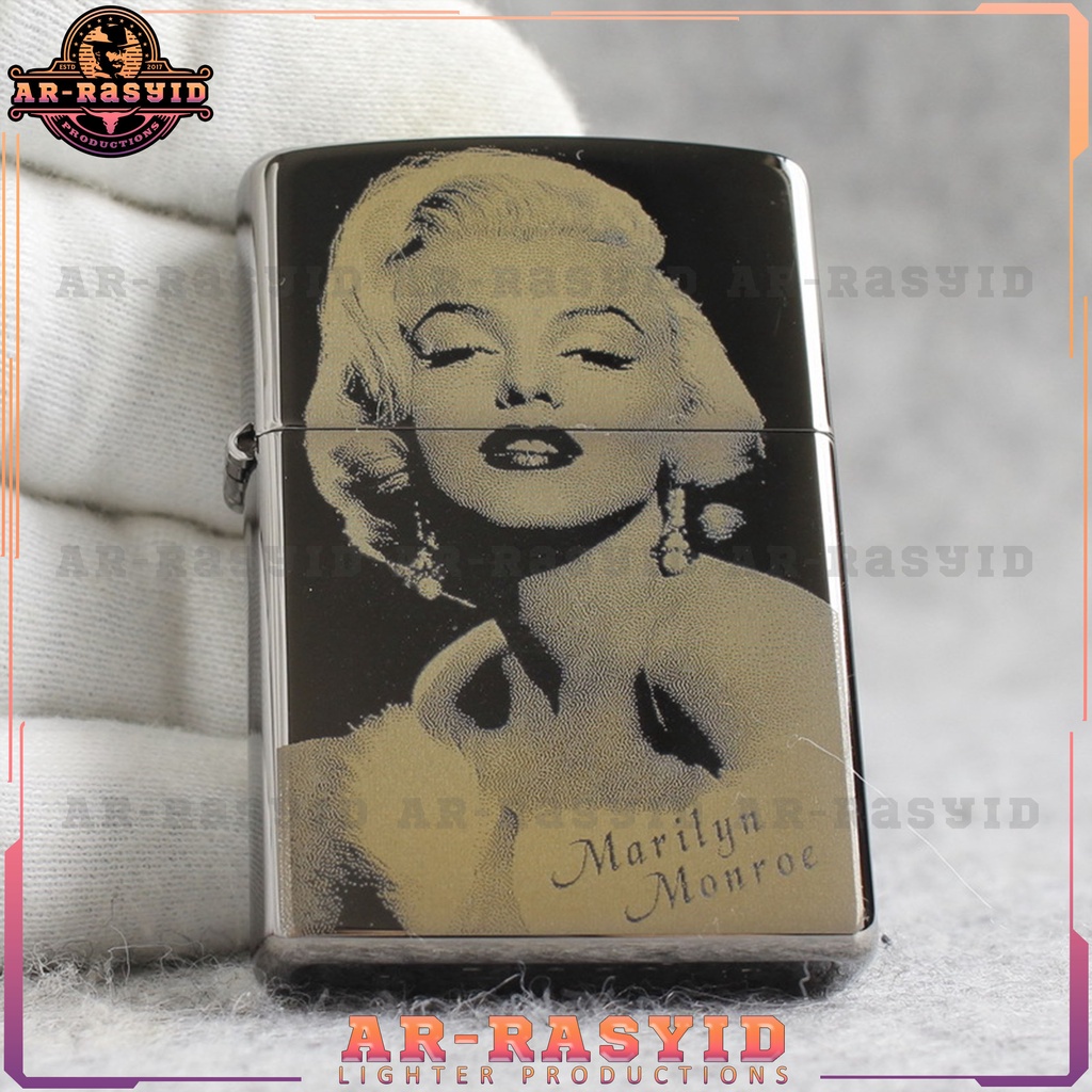 BISA COD! Korek Api Minyak Zippo Black Ice Light Hitam Motif Marilyn Monroe 150