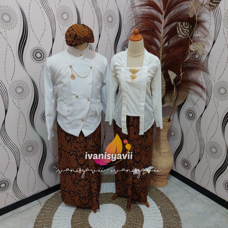 [Couple] Baju Prewedding / Baju Adat Jawa | Gambar Patung - Nuansa Solo Putih