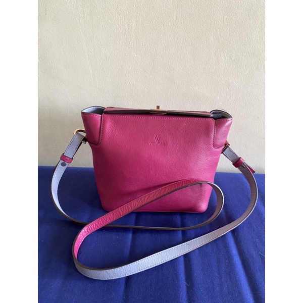 Sling bag “Vera Wang”