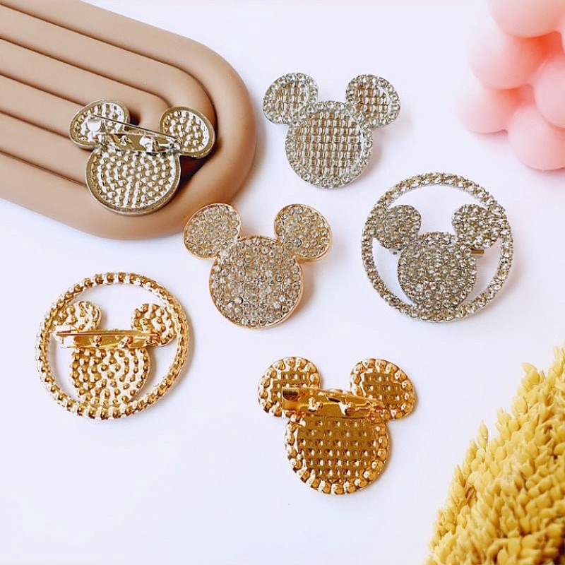 Brooch Buttonscarves X Disney KW / Bros Mickey / Bros B X Disney / Bros Hijab / Peniti Hijab / Bros Bahu