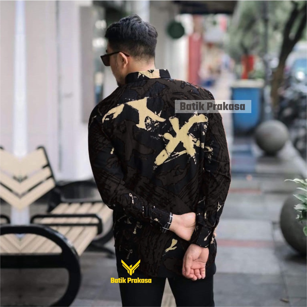 Kemeja Batik Prakasa Motif Rendra Sankara Slimfit Lengan Panjang Batik Solo